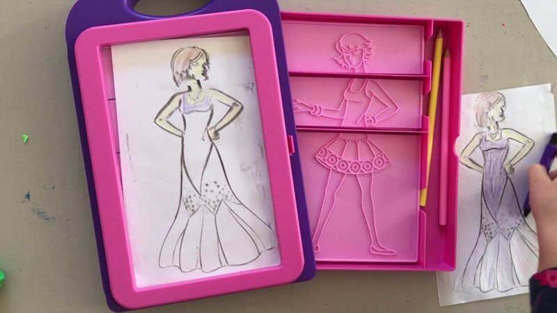 ערכה לעיצוב אופנה - Melissa and Doug